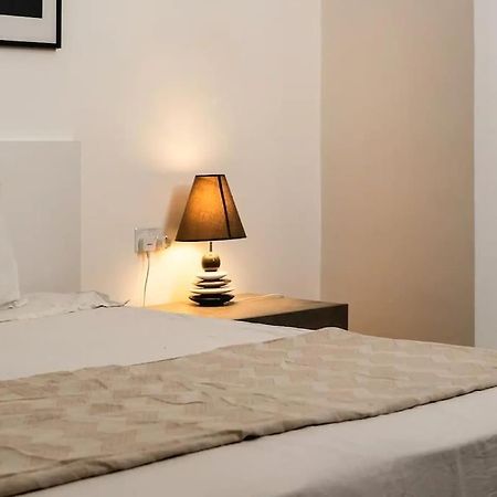 Luxurious & Stylish Penthouse With Private Pool Lägenhet Msida Exteriör bild