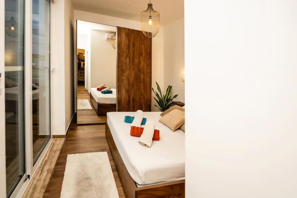 Luxurious & Stylish Penthouse With Private Pool Lägenhet Msida Exteriör bild