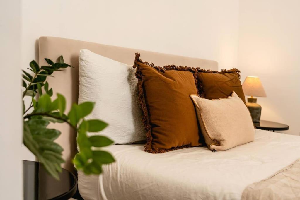 Luxurious & Stylish Penthouse With Private Pool Lägenhet Msida Exteriör bild