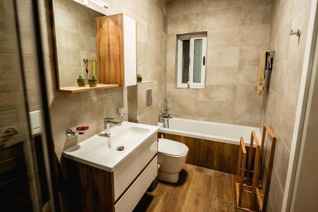 Luxurious & Stylish Penthouse With Private Pool Lägenhet Msida Exteriör bild